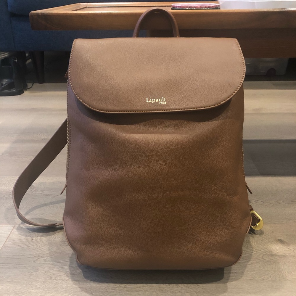 LIPAULT PARIS Plume Elegance Leather Backpack